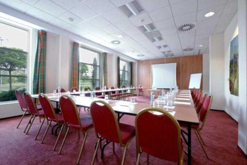 Campanile Poznan Hotel Kültér fotó